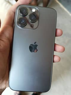 13 pro 10by9.5 256gb Jv 82% health