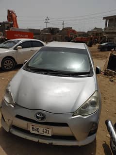 Toyota Aqua 2012