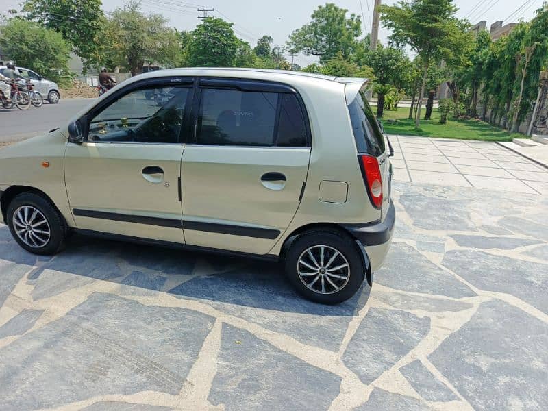 2005 Santro Executive with power steering/power windows.  0325-1195757 8