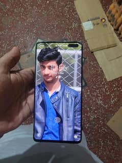 urgent sale s10 5g     512 gb memeory