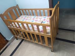 baby cot