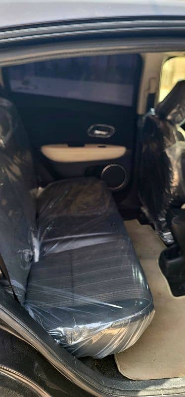 Honda vezel hybrid mdl 2015,,,17 3