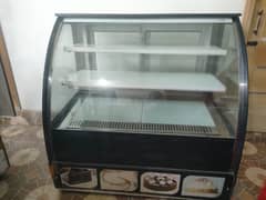 Cake Display Freezer Chiller / Meat Chiller /Salad Bar Bakery counter