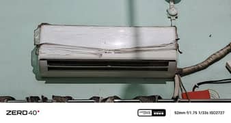 Gree 1 ton ac Bilul new condition 410A gas may energy sever