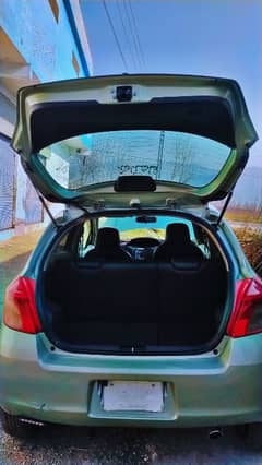Toyota Vitz 2007