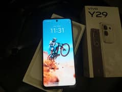 8/128 vivo Y29 full warranty hai abi