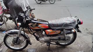 total bike jenion h ok h bike sari urgent sale krni h