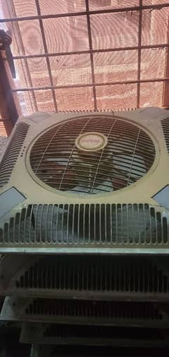 ceiling fans in good condition