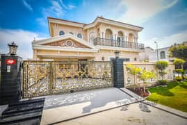 15 MARLA BRAND NEW WELL DESIGN HOUSE FOR SALE IN DHA PHASE 8 EX AIR AVENUE
