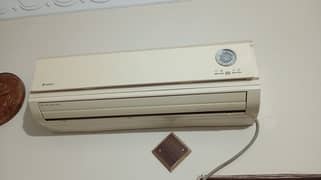 Gree Original 1 Ton Ac for sale in Woking condition