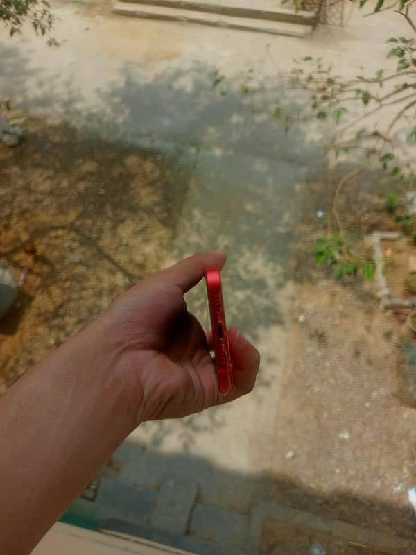 iphone 12 red non pta factory unclock sim. working 5