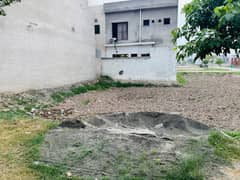 Prime Location 5 Marla Residential Plot In Park View City For sale At Good Location