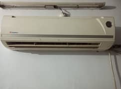 1.5 ton Dawlance split Ac model 195