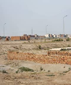 5 MARLA LOW BUDGET INVESTMENT PLOTS AVAILBLE FOR SALE - SILVER BLOCK