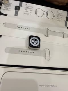 Apple watch series 8 45mm/Slightly used/100 original health/read ad
