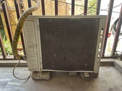 Kenwood 2ton AC