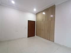 Stunning and affordable House available for rent in LDA Avenue - Block B
