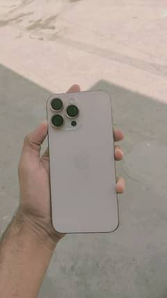 iPhone 16 pro max JV