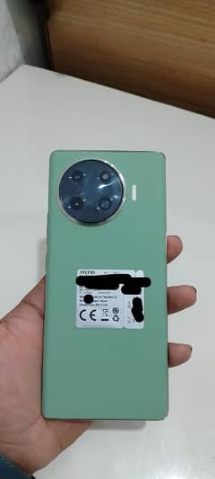 Spark 20 Pro+