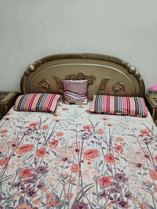 Sofa Set with Center Table set and Bed for sale 5