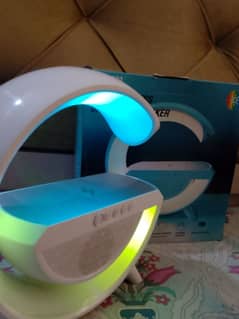 LED WiRELESS Charging Speaker