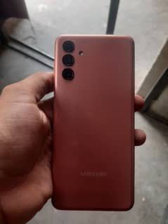 i am selling my samsung a04s
