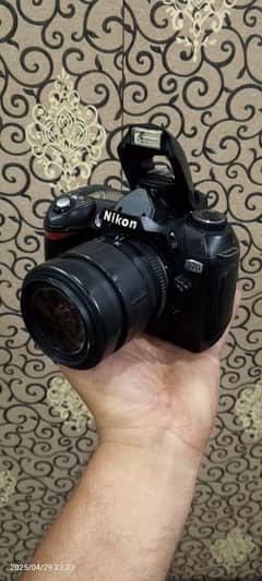 DSLR D 70 NIKON prolfessional Camra   LANZ 28.80 mm Atuo focas