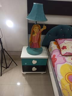 Rapunzel Chair & Table lamp