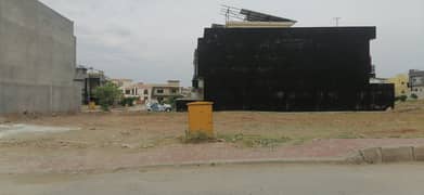 10 Marla Solid Land Plot Available for Sale in Block F-1