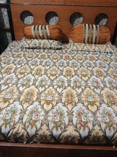 Grand Fancy Wodden Bed