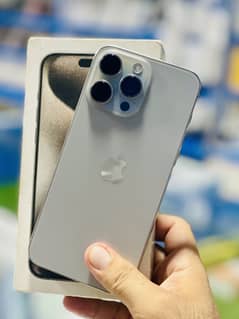 iPhone 15 Pro Max
