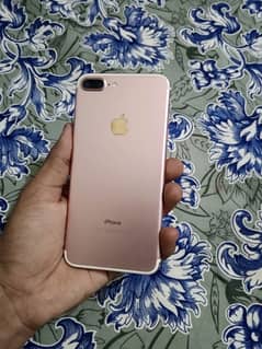i phone 7 plus rose gold 128 gb PTA Approved