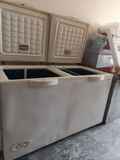 waves Double door deep freezer