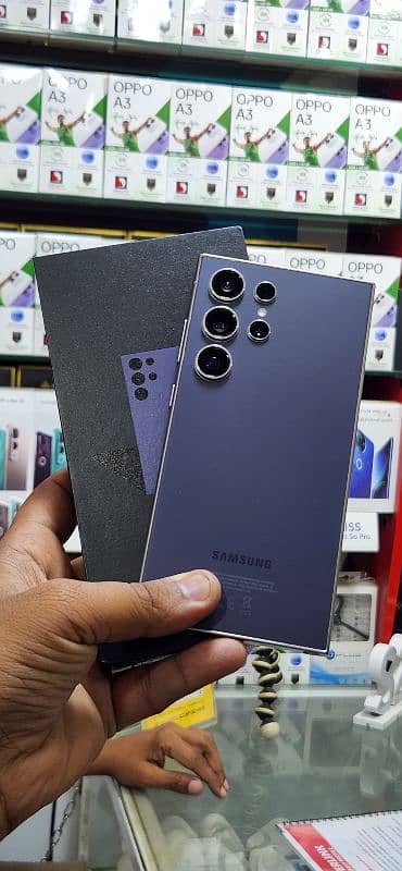 Samsung S24Ultra 12/256 GB 0