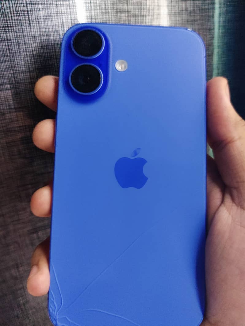 Iphone 16 non pta  4 sim working backbreak 5
