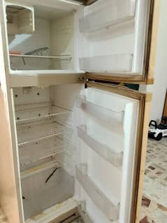 Wave’s refrigerator  double door