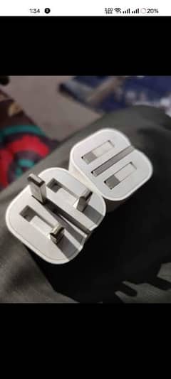 iphone 20watt 100% Genuine PD adopter.