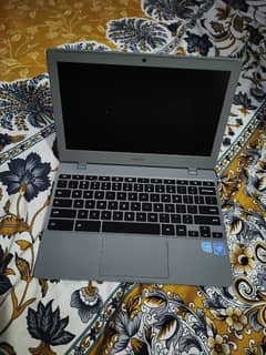 Chromebook 4 (XE310XBA)