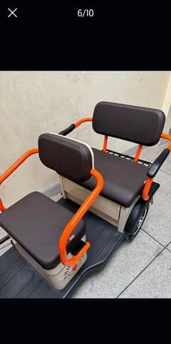 3 Wheeler Electric Scooty 2025 New Zero Meter