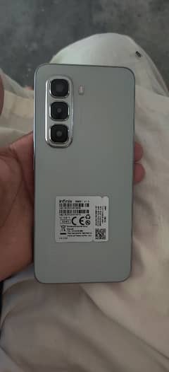 HOT 50 PRO 12 /128 11 DAY USE
