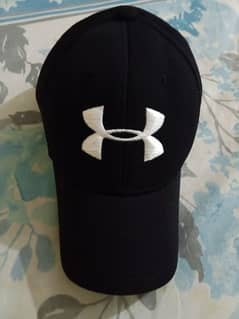 UNDER ARMOUR