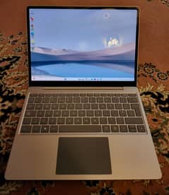 Microsoft surface laptop go 16gb ram 238 gb SSD