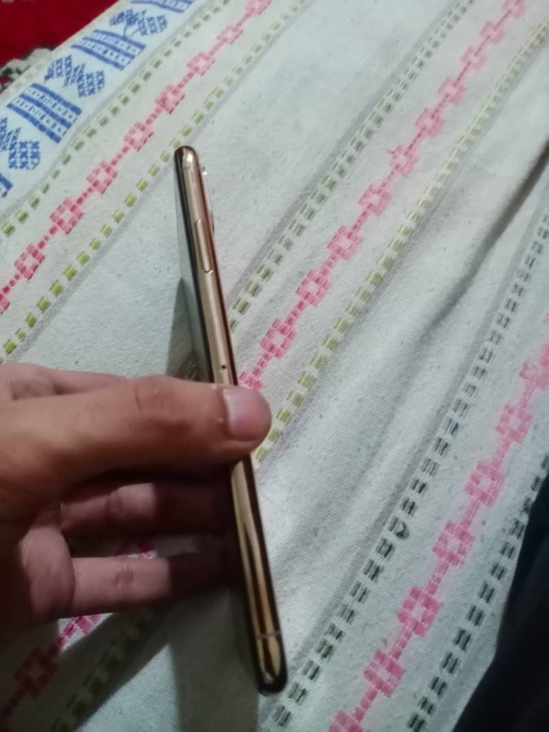 Iphone xs max Non PTA 256 condition 10/9 4
