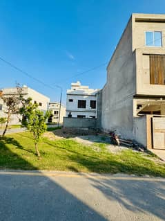 5 Marla On Ground Plots Available For Sale In Park View City Lahore