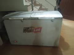 D fridge old is gold