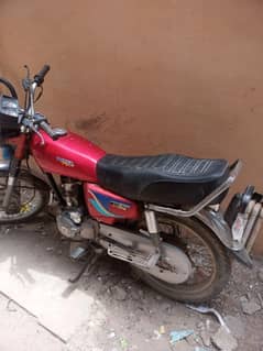 Asia Hero 125 bike