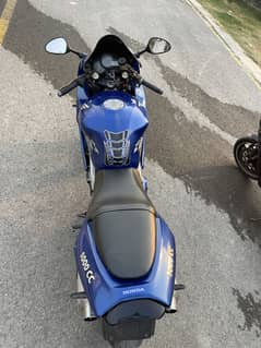 Sports bike