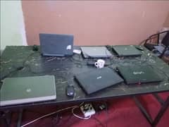 laptops table bilkul new hai 2 table hain