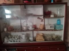 showcace for sale without crocri