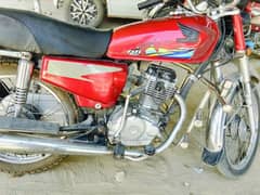 cG 125 best condition all documents available contact 03025953075